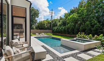 1136 STETSON St, Orlando, FL 32804