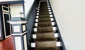 637 N Penn St, Allentown, PA 18102