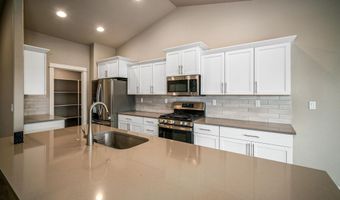 2789 Dover Ave NW, Albany, OR 97321