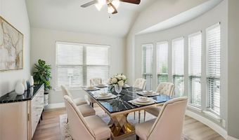 104 Gateway Dr, Alvarado, TX 76009