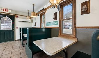 600 N Main St, Alma, WI 54610