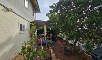1017 Maluna St, Honolulu, HI 96818