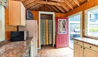 66 Cambridge Rd, Bedford, NH 03110