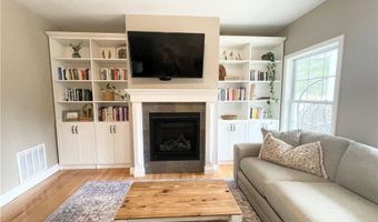 350 William Reynolds Rd, Exeter, RI 02822