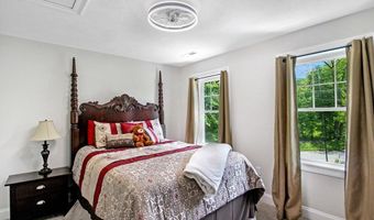 585 Chestnut St, Ashland, MA 01721