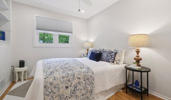 3 N Ridge Rd, Livingston, NJ 07039