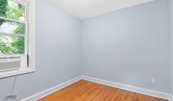 1926 PARKSLEY Ave, Baltimore, MD 21230