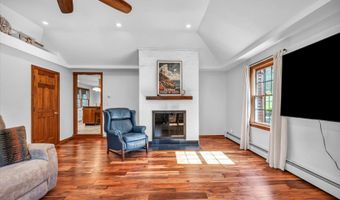 773 Devonwood Dr, Cheshire, CT 06410