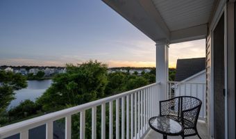12147 Landings Blvd #104, Berlin, MD 21811