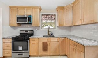 14 Smallwood Ave, Belleville, NJ 07109
