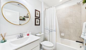 11020 AUGUSTA Ln 3, Berlin, MD 21811