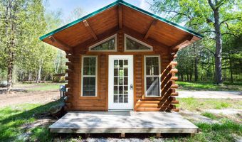 7147 Suerweir Rd, Applegate, MI 48401