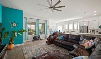 5923 SILVER SUN Dr, Apollo Beach, FL 33572