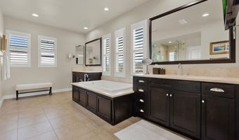 7116 Sitio Caliente, Carlsbad, CA 92009