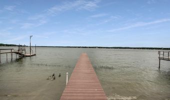318 W Lake Dr, Weatherford, TX 76087