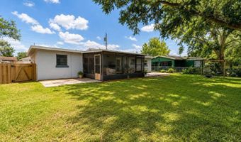 105 Margaret St, Auburndale, FL 33823