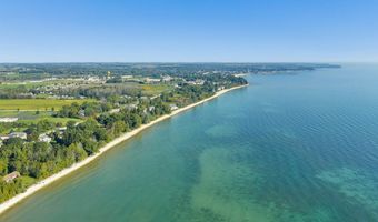 N7240 Hwy 42, Algoma, WI 54201