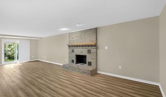 2206 FORT WARD Pl, Alexandria, VA 22304