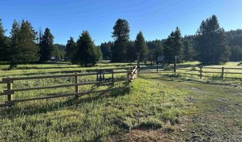 16 Smiths Ferry Dr, Cascade, ID 83611