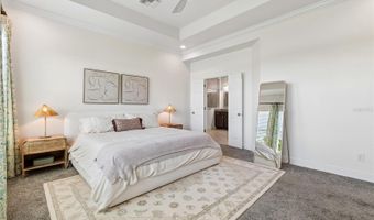 7223 HOURGLASS Dr, Apollo Beach, FL 33572