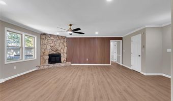 221 Greenland Rd, Anderson, SC 29626