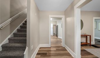 1122 Wade St, Aliquippa, PA 15001