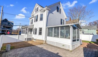 61 Elm St, Ansonia, CT 06401