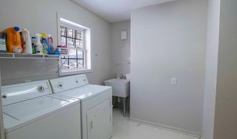 119 ELLIS Rd, Basye, VA 22810