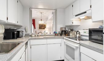 12 PENNY Ln #12, Baltimore, MD 21209