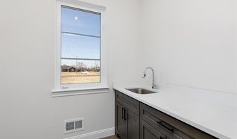 72780 Old Farm Trl, Armada, MI 48005