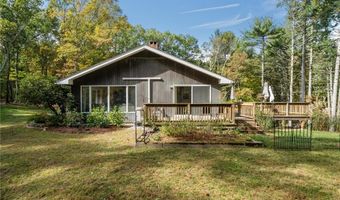 33 Slavin Path, Glocester, RI 02814