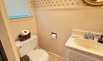213 N. Pontotoc, Bruce, MS 38915