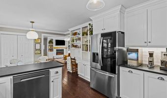 725 Viewmont Dr, Asheboro, NC 27205