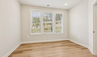 7355 MOUNTAINEER Dr, Alexandria, VA 22306