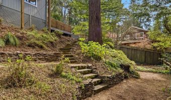 857 Burns Ave, Aptos, CA 95003