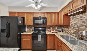 534 ORANGE Dr 13, Altamonte Springs, FL 32701