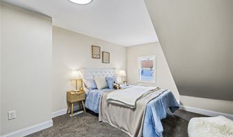 89 Center St, Evans, NY 14006
