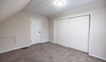 330 W McKeever St, Andrews, IN 46702