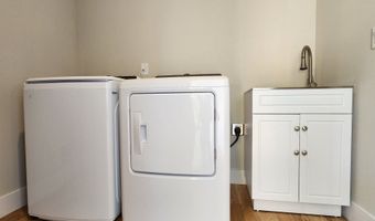 891 NE DIVISION Ave, Bandon, OR 97411