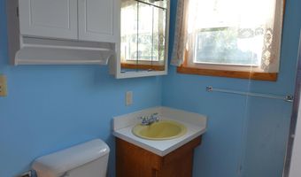2002 8th Ave, Bowdle, SD 57428