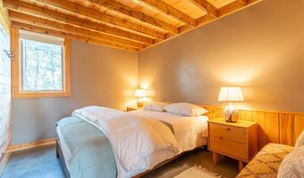 9648 Heino Rd, Angora, MN 55703