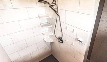 9174 207th Ave, Anamosa, IA 52205