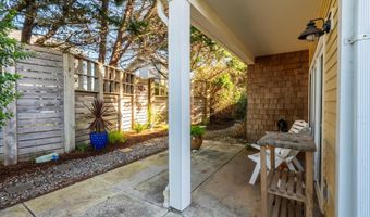 1411 ALDER Ct, Bandon, OR 97411