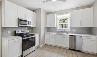 516 Edgehill Ave, Ashland, OH 44805