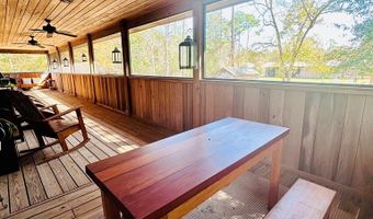 1651 Linden Rd, Apalachicola, FL 32320