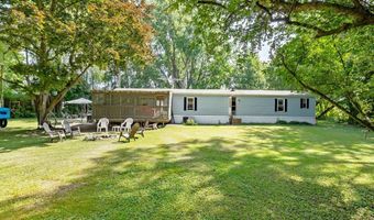 37 Wheeler Dr, Alburgh, VT 05440