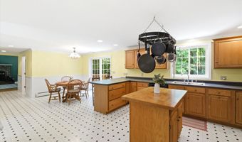 316 North Rd, Candia, NH 03034