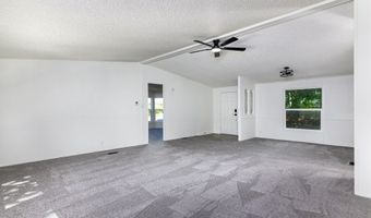 14849 S APPLETON Dr 161, Oregon City, OR 97045