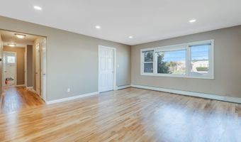 280 S Bayview Ave, Amityville, NY 11701
