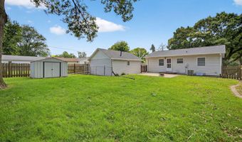 123 16th St, Ames, IA 50010